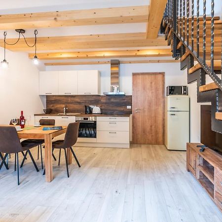 Apartmaji Mm Bohinj ภายนอก รูปภาพ