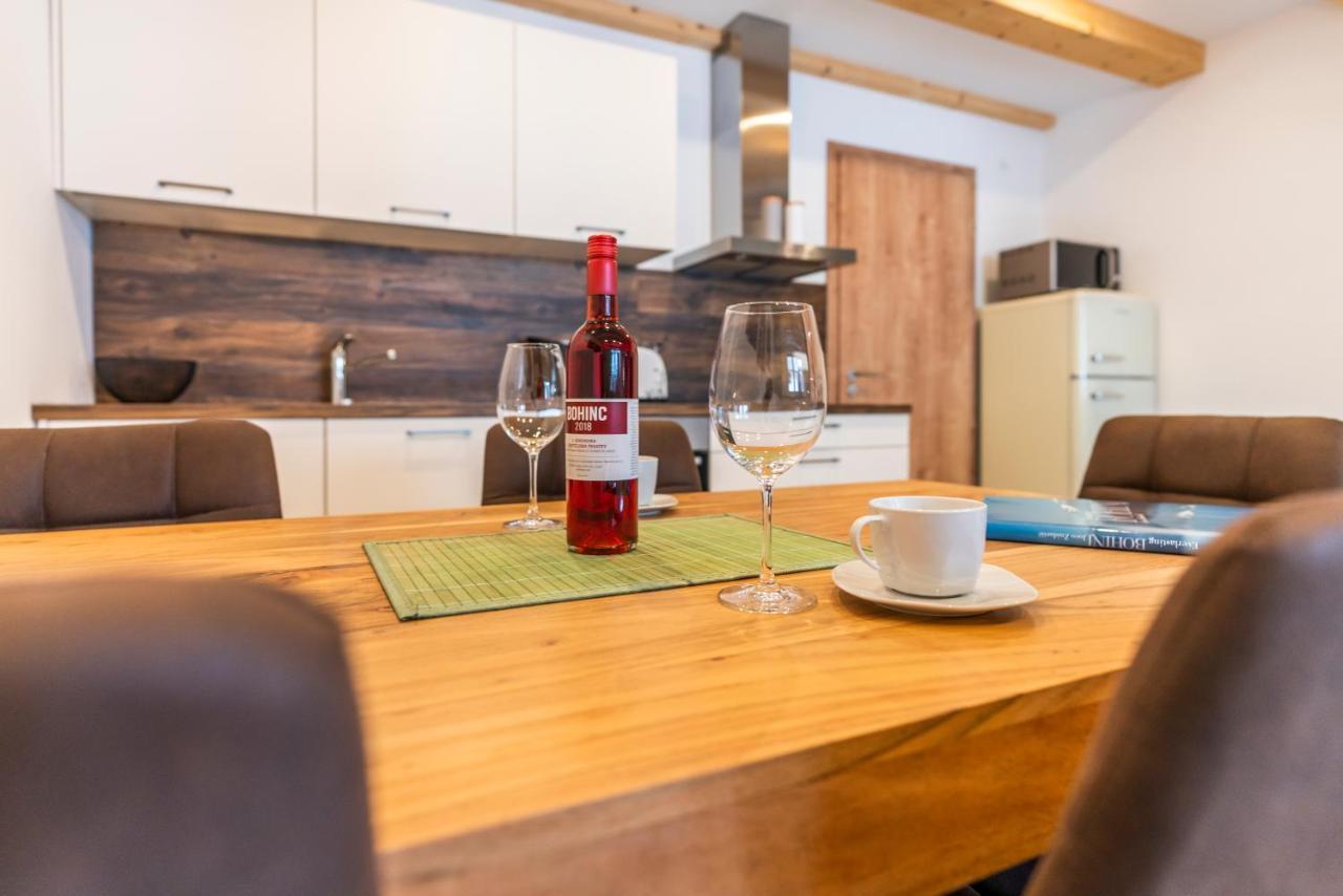 Apartmaji Mm Bohinj ภายนอก รูปภาพ
